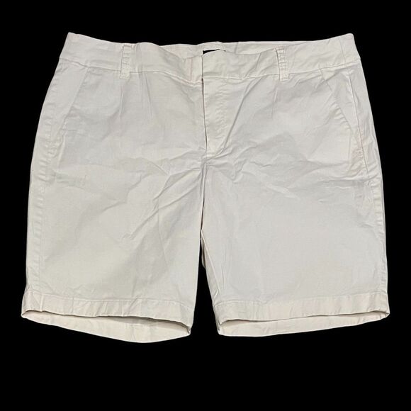 J CREW Women's Frankie Bermuda White Chino Shorts 8.5" Inseam Sz 12 - Picture 2 of 5
